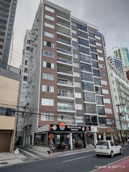 Apartment Na Avenida Atlantica Balneario Camboriu